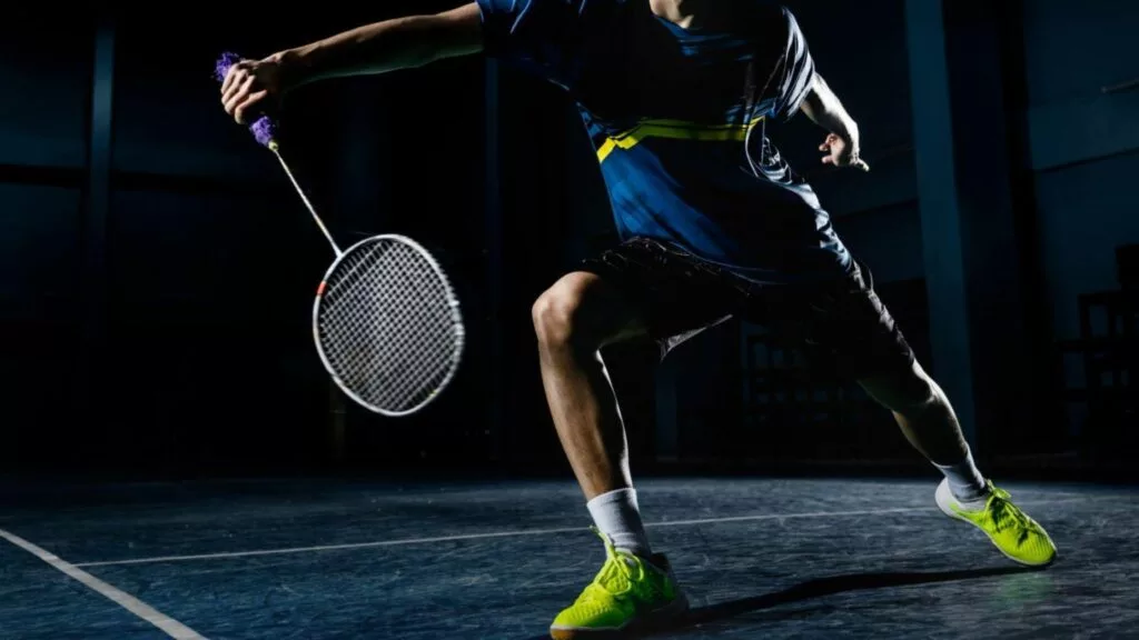 What-Is-The-Ideal-Badminton-Racket-Weight-Based-On-Your-Level